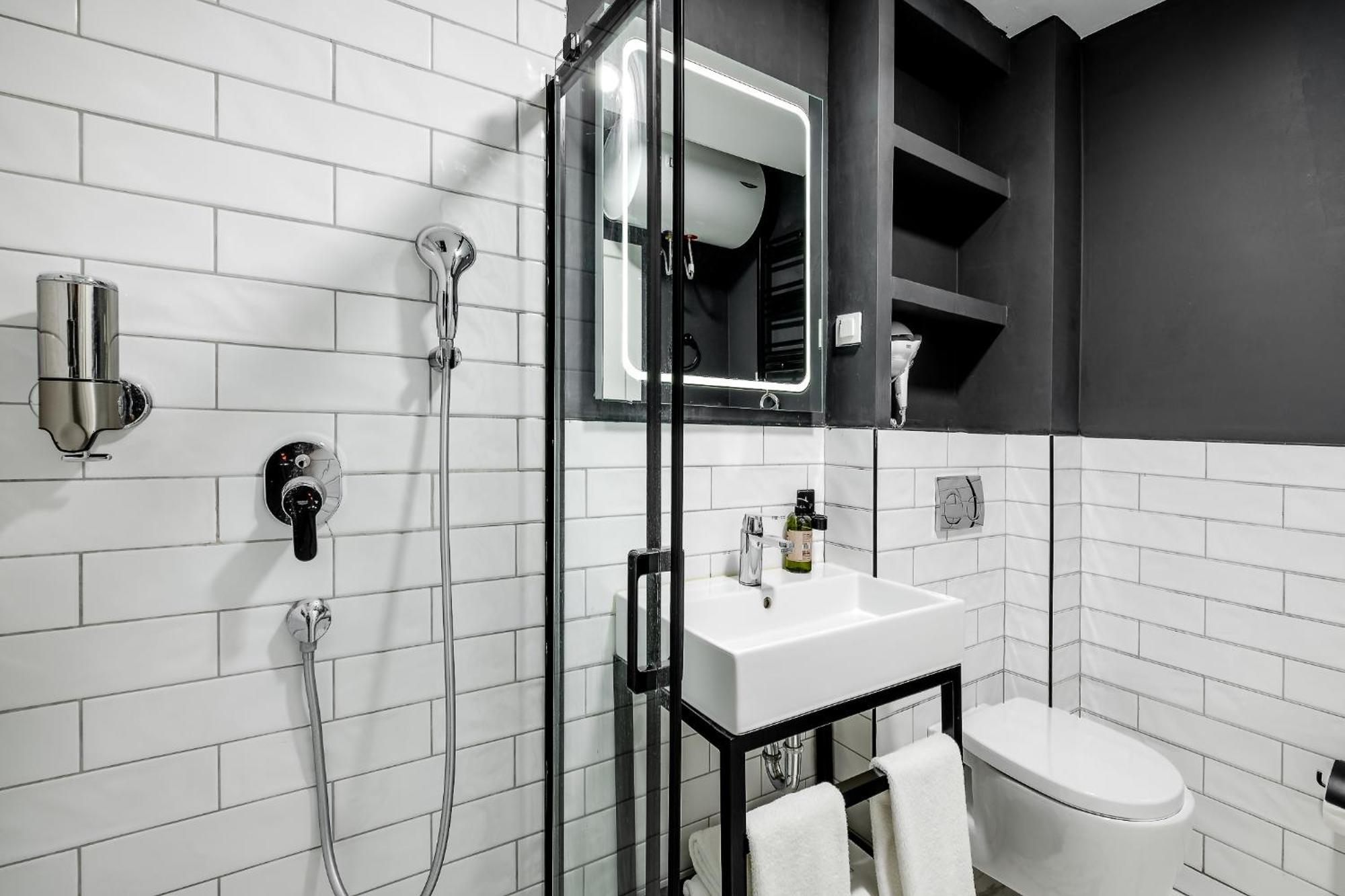 Montenegro Lodge Kavač Chambre photo Bathroom