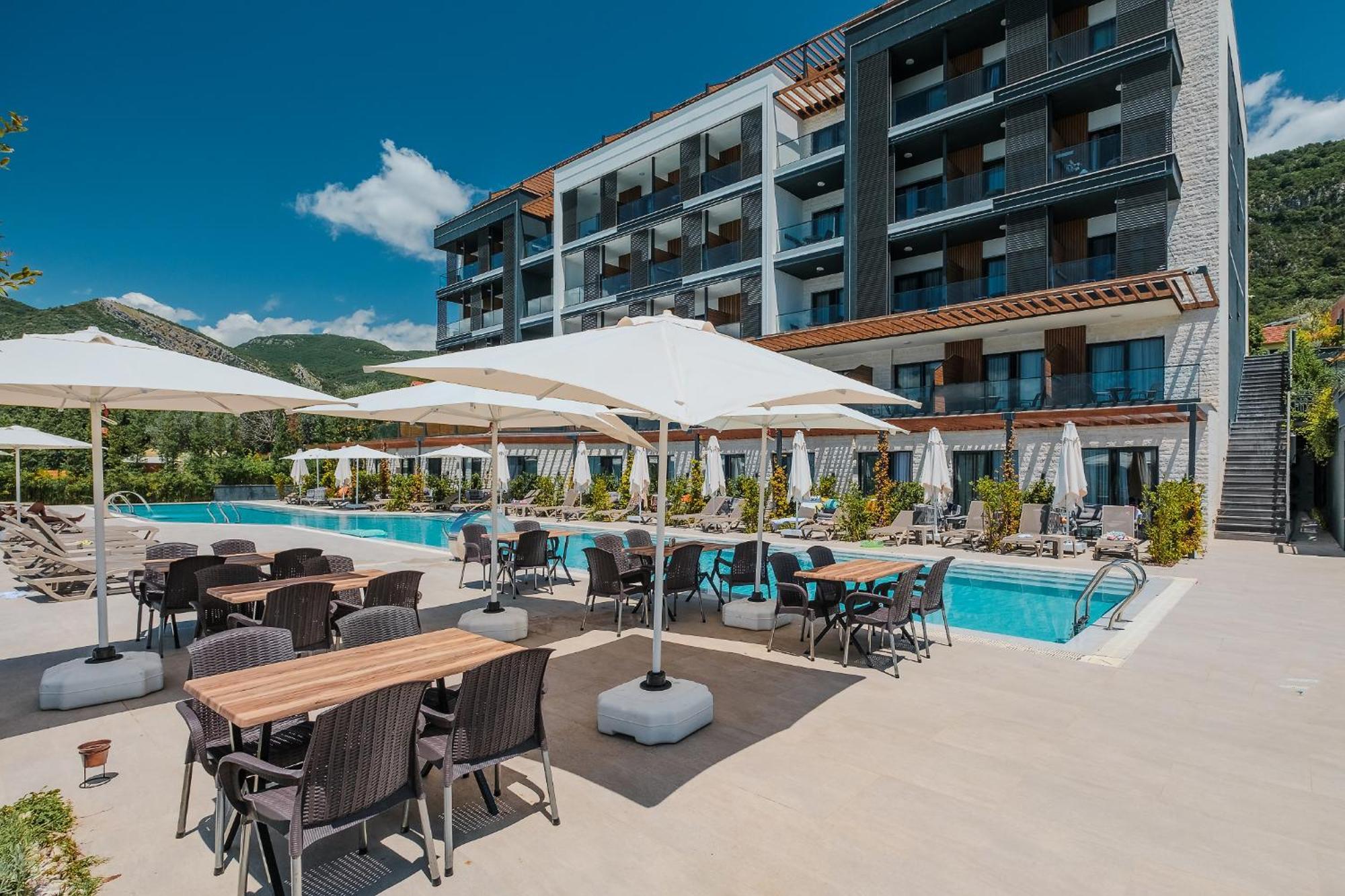 Montenegro Lodge Kavač Extérieur photo