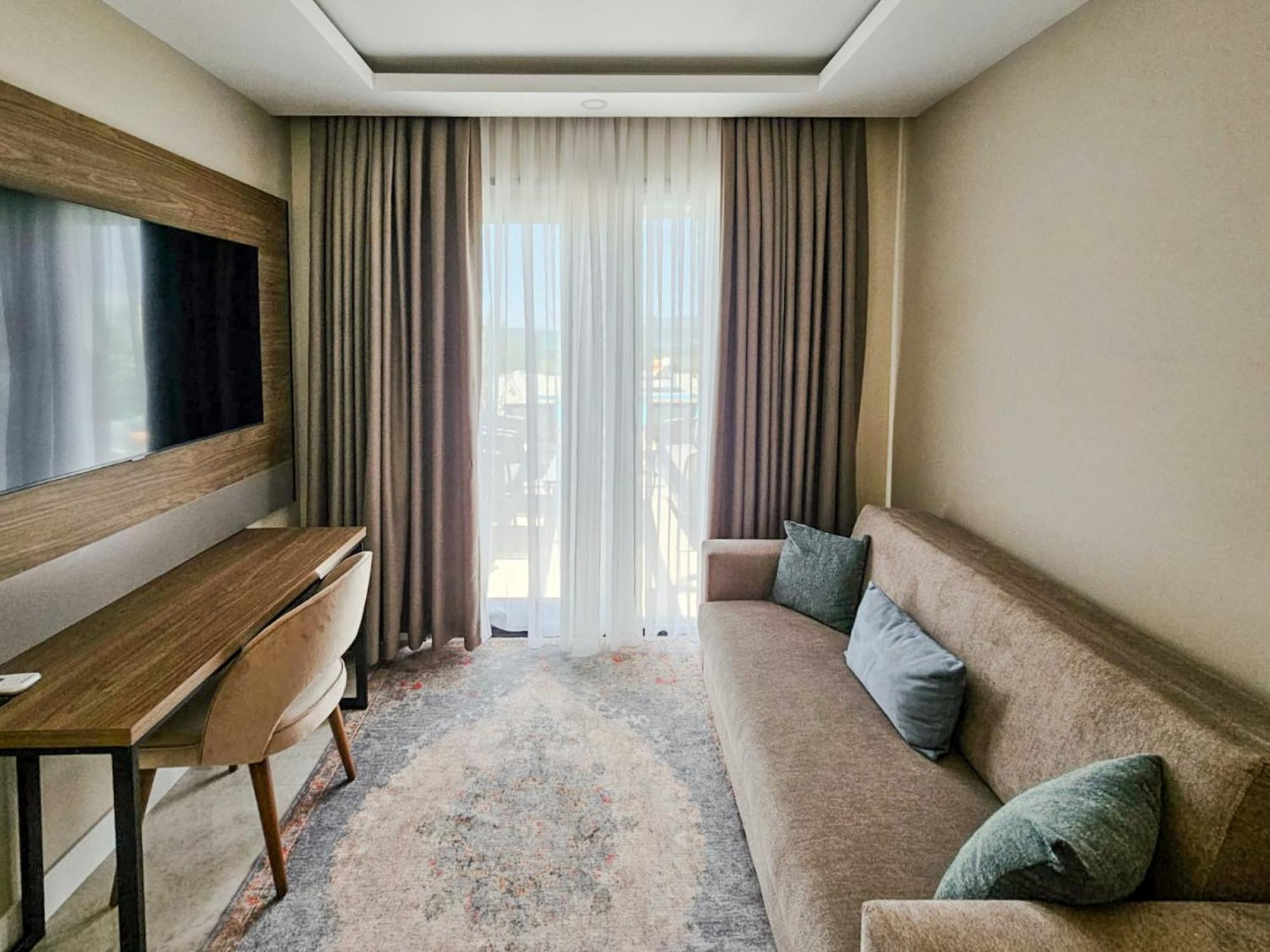 Montenegro Lodge Kavač Chambre photo A room at the hotel